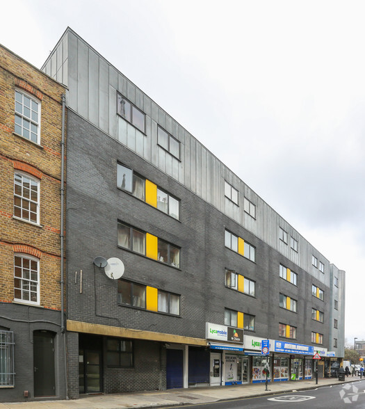 35-43 Hornsey Rd, London for rent - Primary Photo - Image 1 of 2