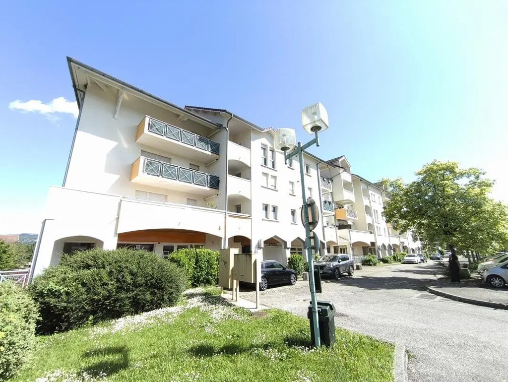 Location Bureaux 78 m² - Photo 1