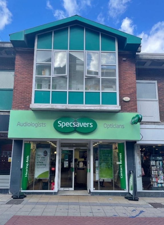 More details for 8 The Martletts, Crawley - Retail to Rent