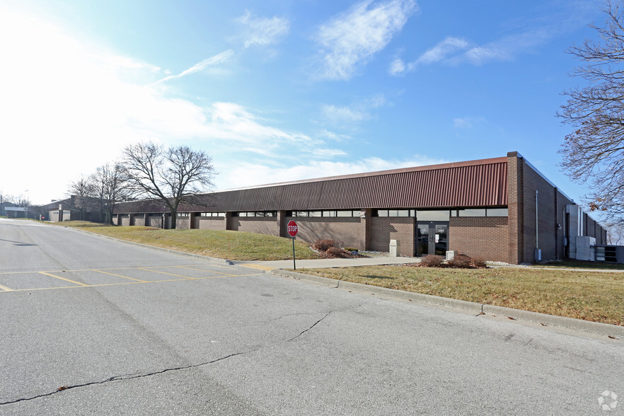 5729 Washington Ave, Racine, WI for sale - Building Photo - Image 1 of 5