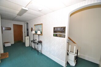 214 Washington St, Toms River, NJ for rent Interior Photo- Image 1 of 5