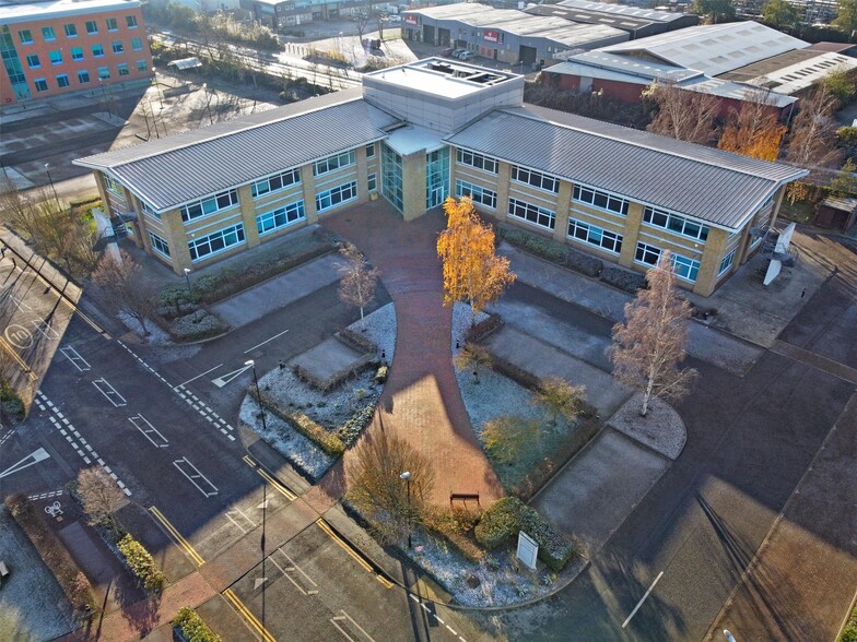 Cowley Rd, Cambridge for rent - Building Photo - Image 3 of 9