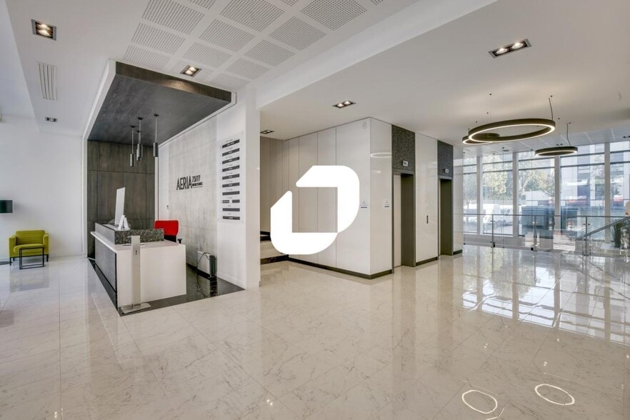 73-77 Rue De Sèvres, Boulogne-Billancourt to rent - Building Photo - Image 2 of 15