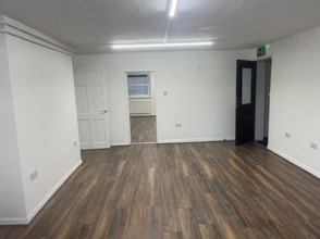 193 Wolverhampton St, Dudley to rent Interior Photo- Image 1 of 2