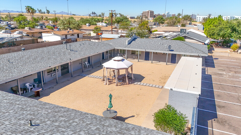 2203 E McKinley St, Phoenix, AZ for sale - Building Photo - Image 3 of 11