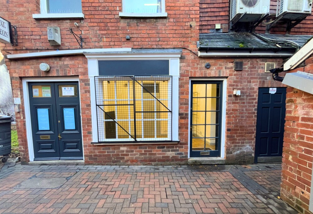 15 Commercial St, Hereford to rent Building Photo- Image 1 of 3
