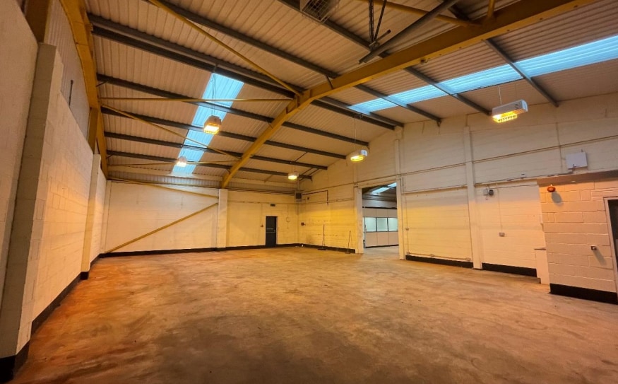 Little Row, Stoke On Trent to rent Interior Photo- Image 1 of 1