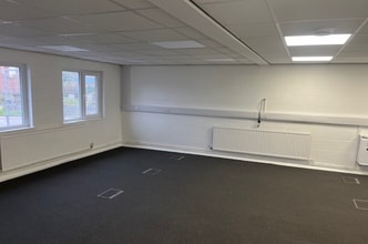 Parker St, Warrington to rent Interior Photo- Image 2 of 3