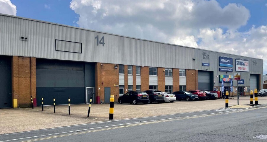 Silver Jubilee Way, Hounslow for sale Building Photo- Image 1 of 1