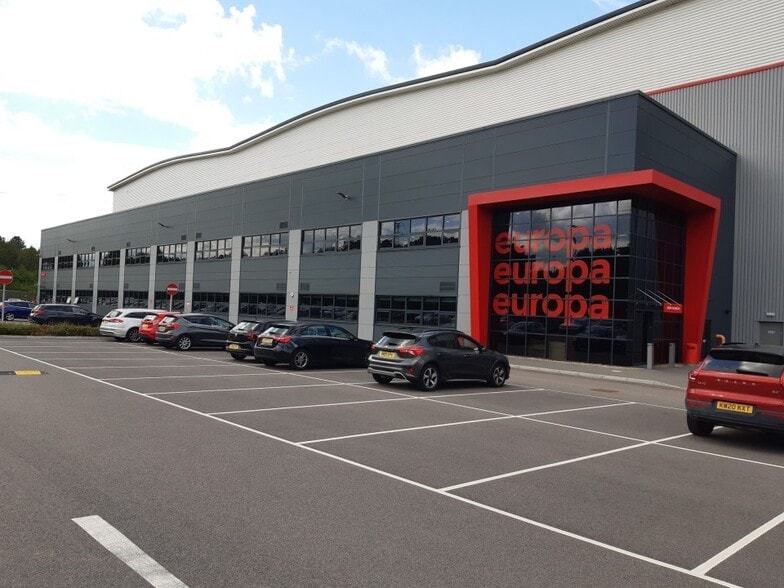 Corby, Corby to rent - Building Photo - Image 3 of 3