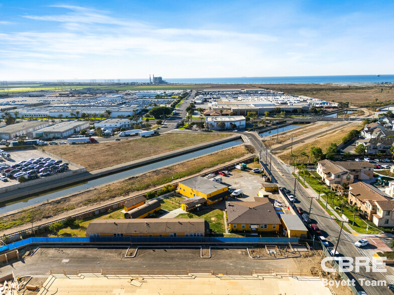 5690 Cypress Rd, Oxnard, CA for sale - Primary Photo - Image 1 of 22