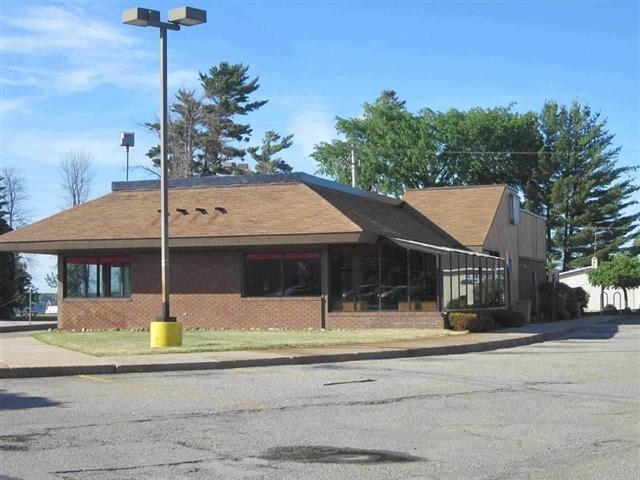 730 W Houghton Lake Dr, Prudenville, MI for sale - Building Photo - Image 1 of 3