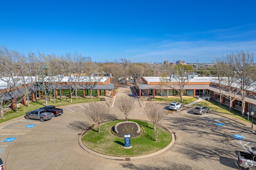 1903-1907 Ascension Blvd, Arlington, TX for rent - Building Photo - Image 1 of 12