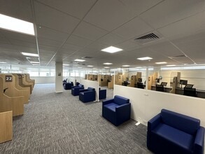 105-109 Montague St, Worthing to rent Interior Photo- Image 2 of 3