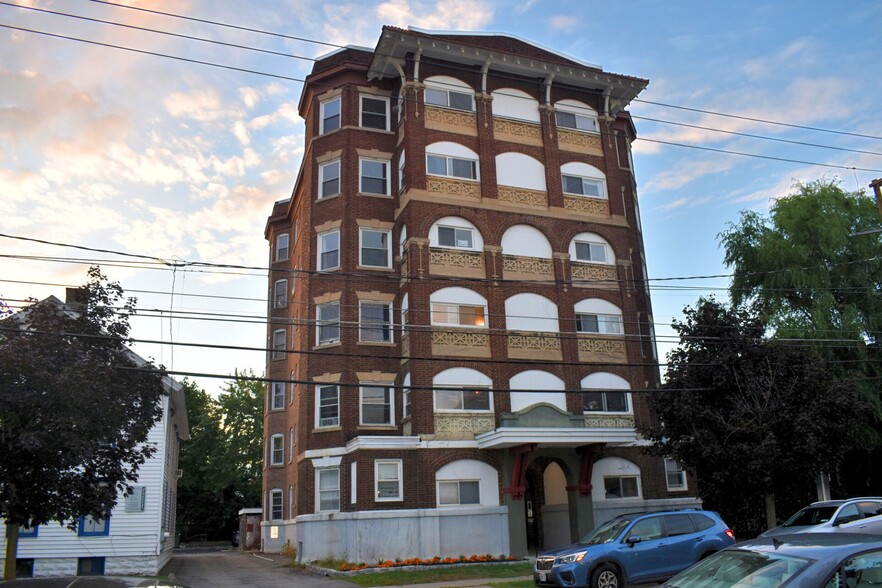 99 Oak St, Binghamton, NY for sale - Building Photo - Image 3 of 12