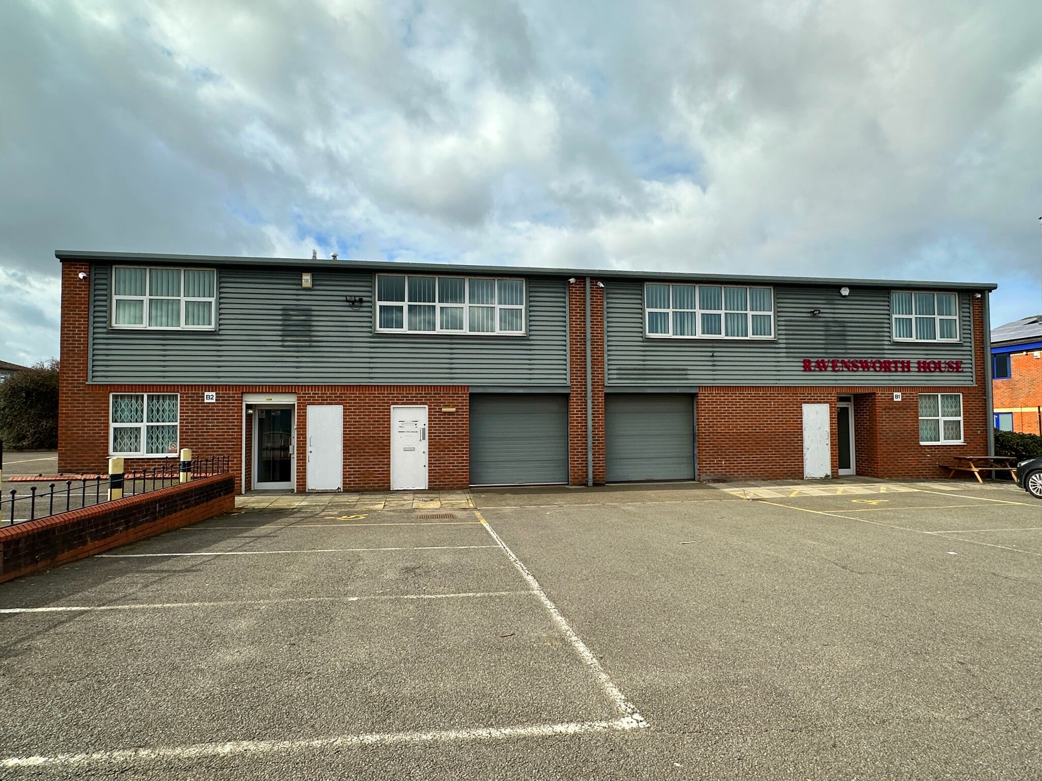 67 Wilbury Way, Hitchin for sale Building Photo- Image 1 of 2