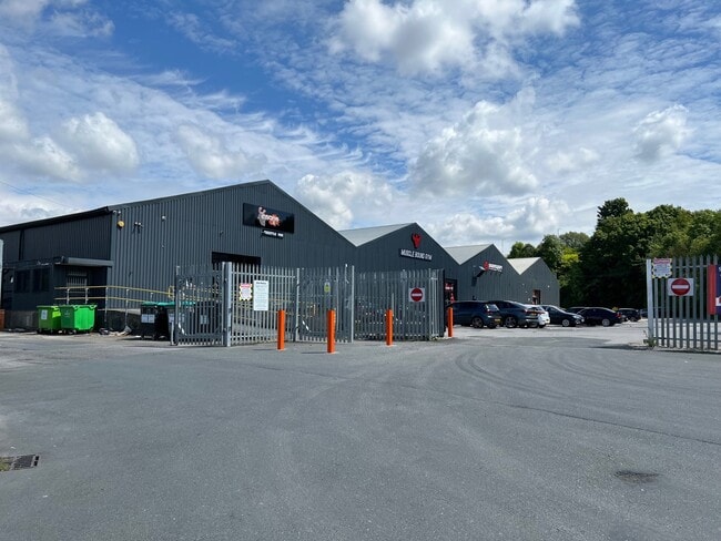 More details for Beckside Rd, Bradford - Industrial to Rent
