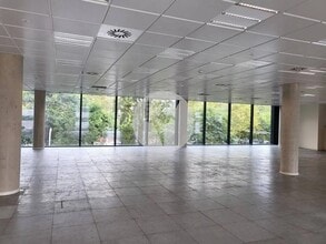 Office in L'Hospitalet de Llobregat, Barcelona to rent Interior Photo- Image 2 of 6
