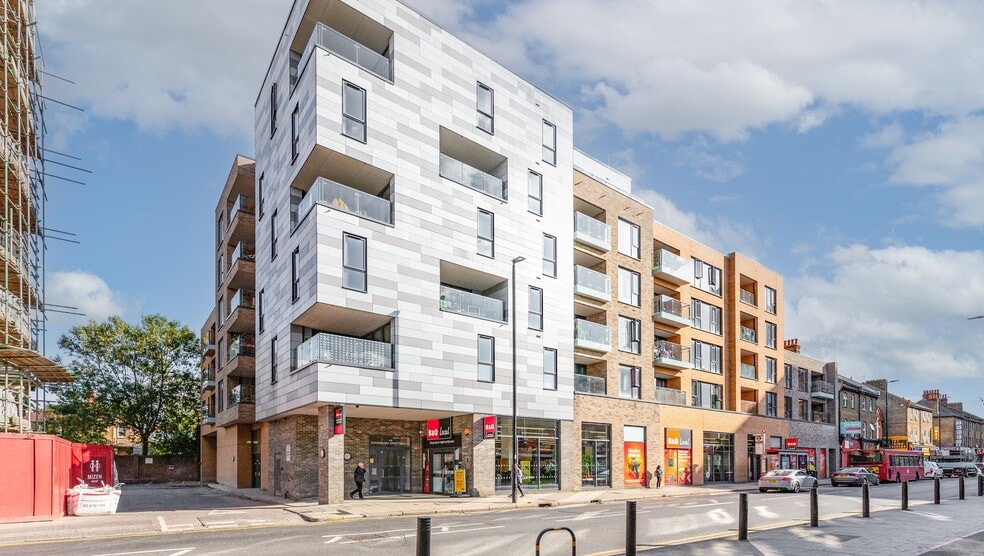 324-340 High St, Sutton for sale - Primary Photo - Image 1 of 1