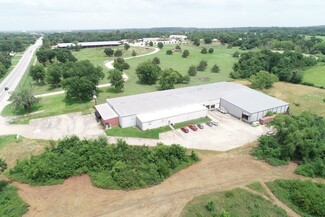 More details for 21973 Highway 105, Montgomery, TX - Industrial for Rent