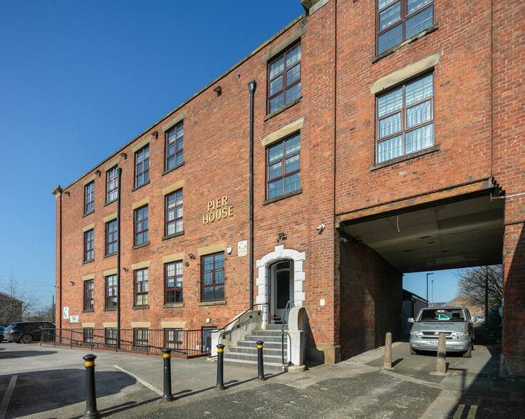 Wallgate, Wigan for sale - Building Photo - Image 1 of 14