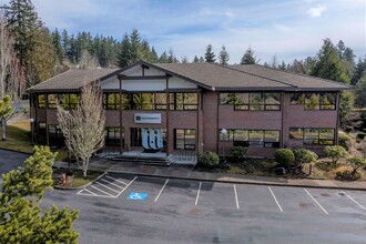 19462 Powder Hill Pl, Poulsbo, WA for rent Building Photo- Image 1 of 5