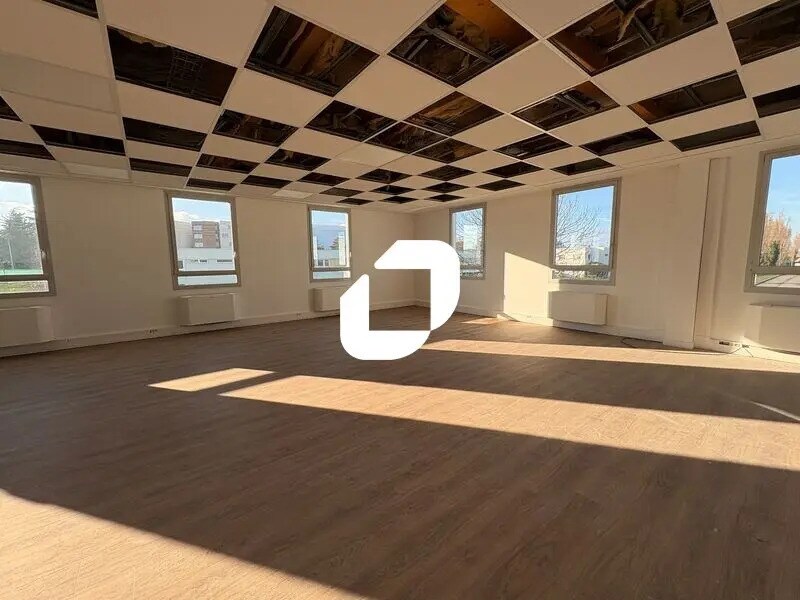 Location Bureaux 129 m² à 577 m² - Photo 1