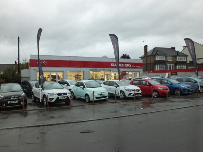 More details for 1 Ash Hill Road, Ash - Retail for Sale