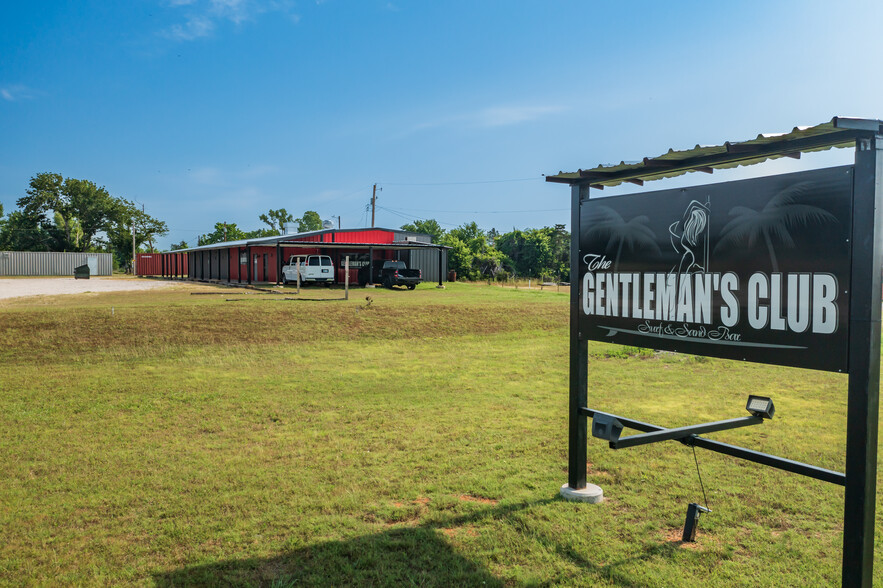 1704 E Hwy 70, Kingston, OK for sale - Building Photo - Image 1 of 1