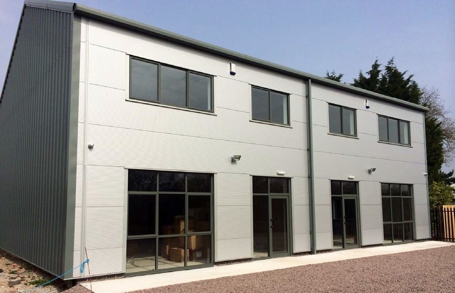 Old Grantham Rd, Whatton to rent - Building Photo - Image 2 of 10