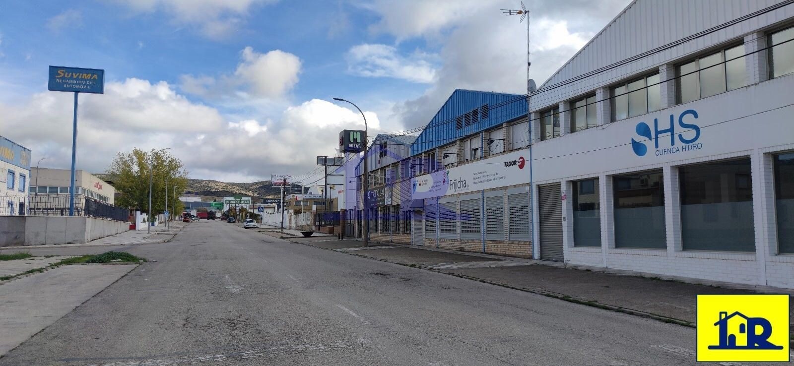 Industrial in Cuenca, Cuenca to rent Primary Photo- Image 1 of 8