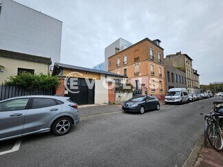 More details for Office, Light Industrial to Rent