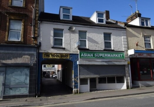 109-111 Middle St, Yeovil for sale Primary Photo- Image 1 of 1