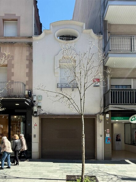 Carrer Anselm Clavé, 13, Granollers, Barcelona to rent - Primary Photo - Image 1 of 8