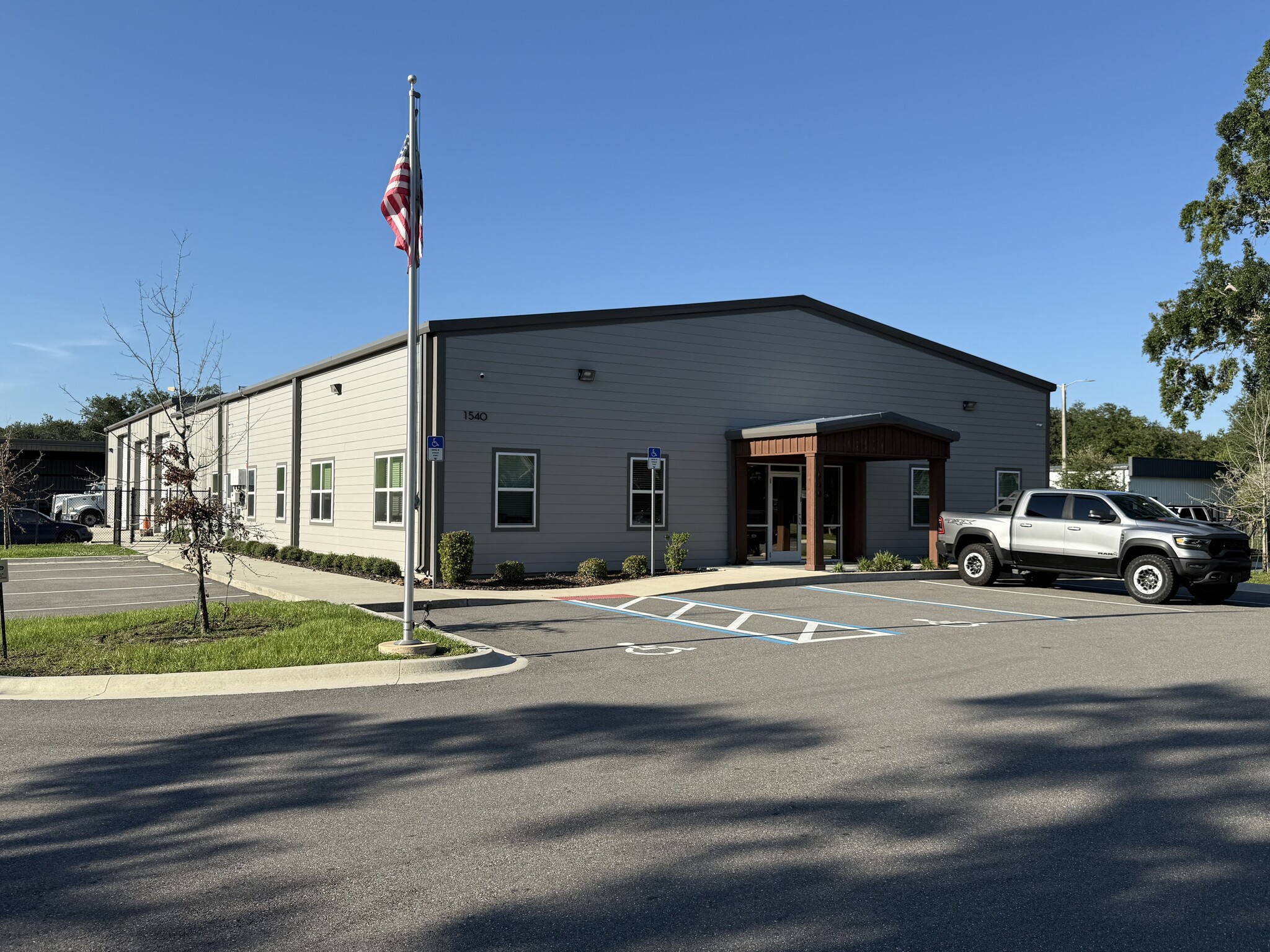 Industrial Portfolio 10 Year NNN Lease portfolio of 2 properties for sale on LoopNet.co.uk Building Photo- Image 1 of 33