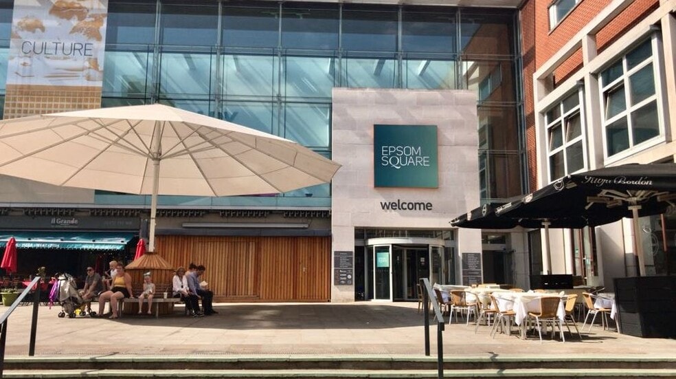 Derby Sq, Epsom to rent - Building Photo - Image 1 of 16