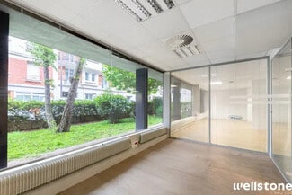 More details for 10 Rue Des Bergers, Paris - Office to Rent