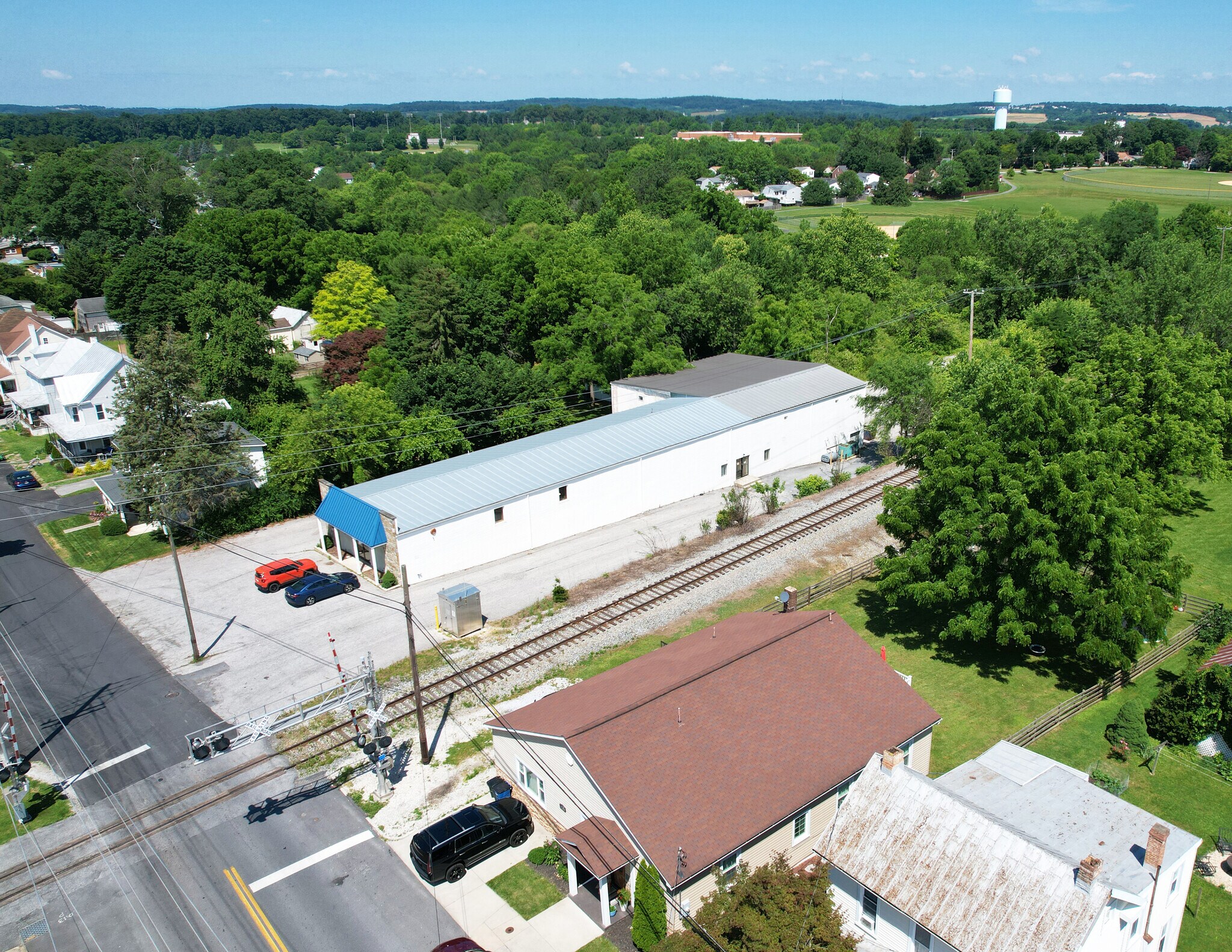 4030 Gill Ave, Hampstead, MD for sale Primary Photo- Image 1 of 9