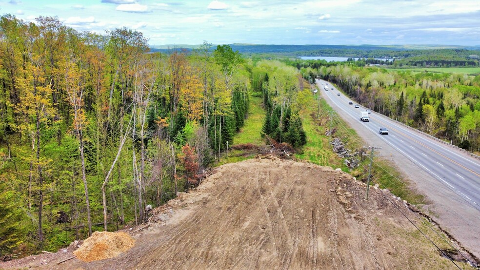 117, Mont-laurier, QC for sale - Primary Photo - Image 1 of 1