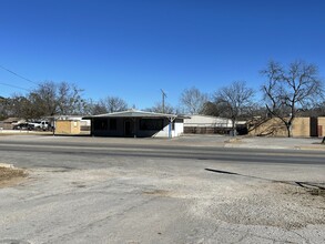 341 S Texas St, De Leon, TX for sale Primary Photo- Image 1 of 1