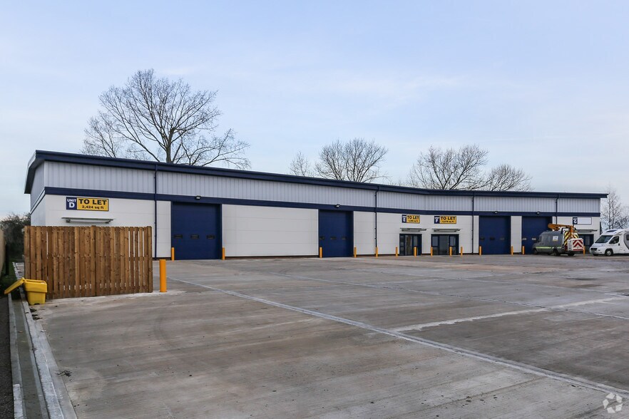 Rudgate, Thorp Arch for sale - Primary Photo - Image 1 of 1