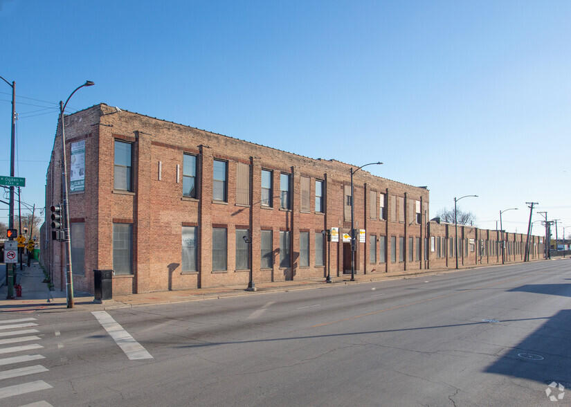 4401 W Ogden Ave, Chicago, IL for sale - Building Photo - Image 1 of 5