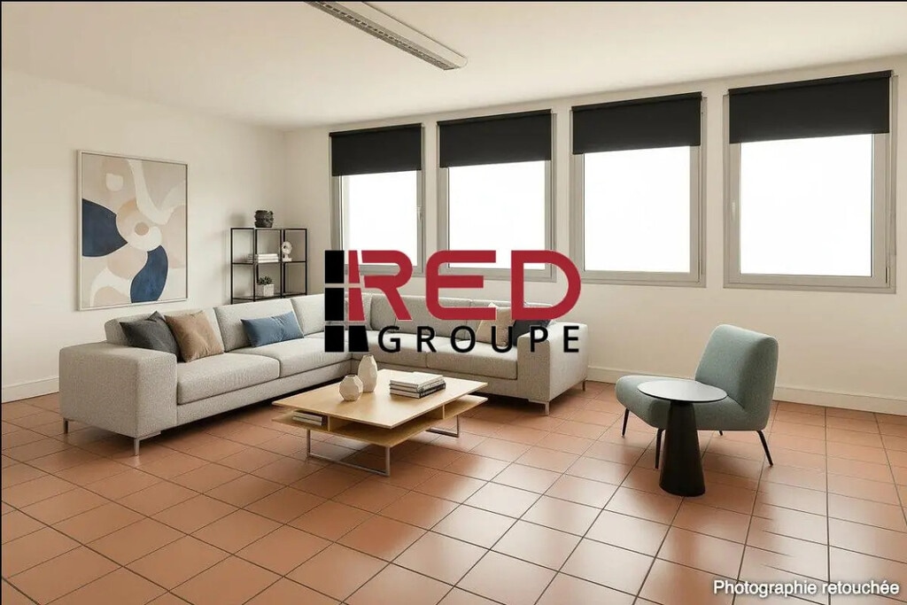 Location Bureaux 93 m² - Photo 1