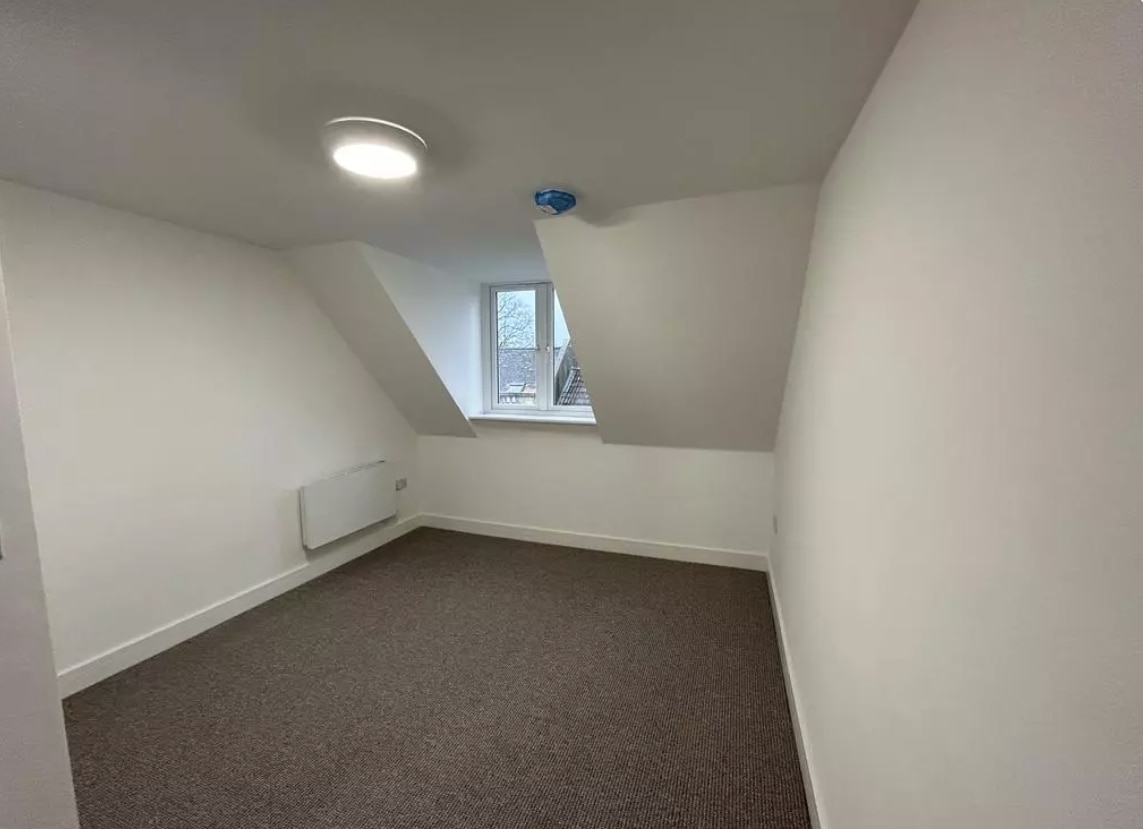 16 High St, Glastonbury to rent Interior Photo- Image 1 of 4