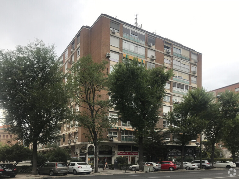 Calle Príncipe de Vergara, 207, Madrid, Madrid for rent - Building Photo - Image 2 of 2