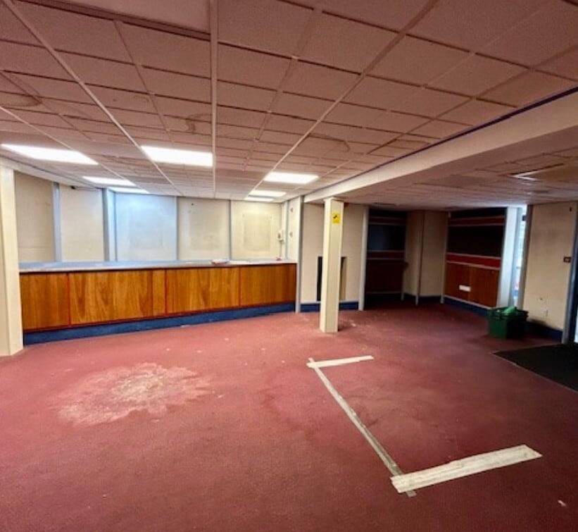 6-14 High St, Thatcham to rent Interior Photo- Image 1 of 3