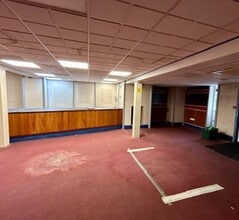 6-14 High St, Thatcham to rent Interior Photo- Image 1 of 3