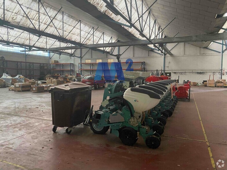 Industrial in Guadalajara, Guadalajara to rent - Primary Photo - Image 1 of 19