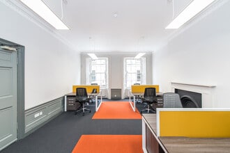 21 Young St, Edinburgh to rent Interior Photo- Image 2 of 6