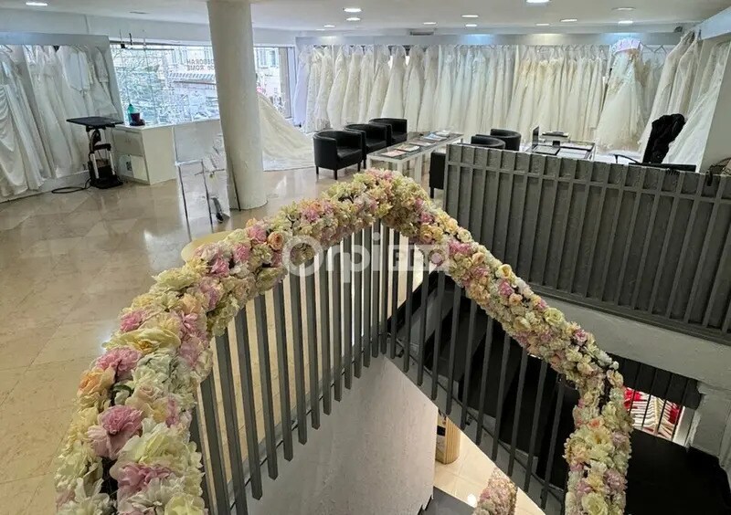 Retail in Marseille to rent - Interior Photo - Image 3 of 3
